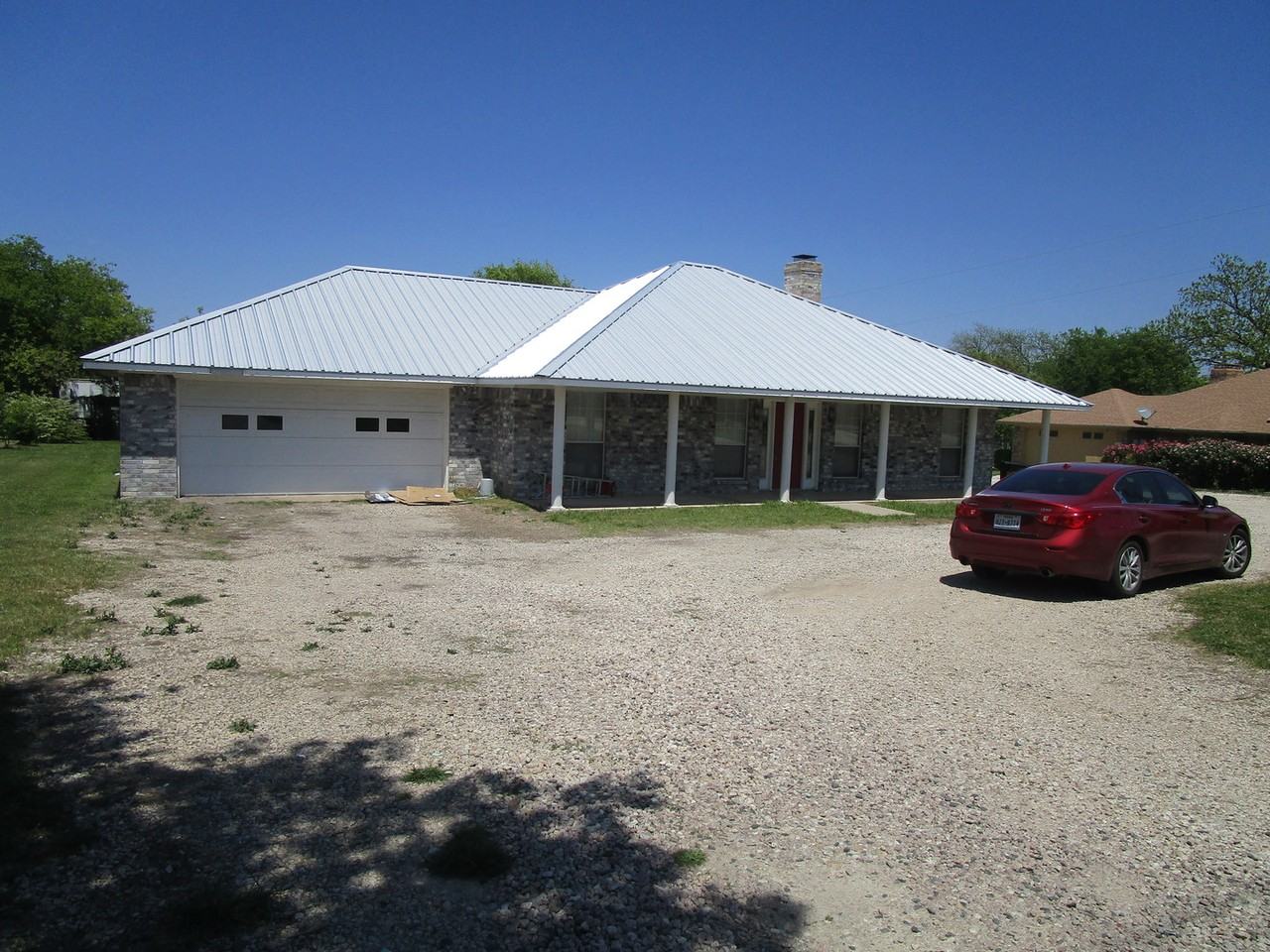 1613 Bozman Rd - Photo 3 of 27