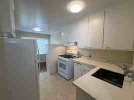featured image of 820 Winchester Dr