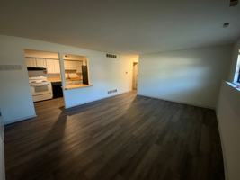 featured image of 507 Columbia Dr #L