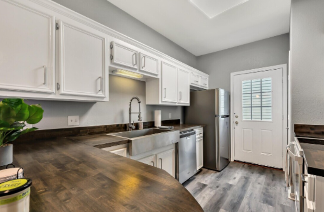 1506 James Ave - Photo 6 of 17