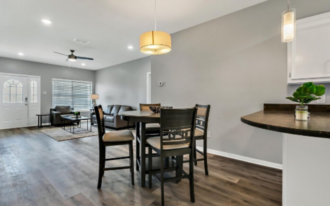 1506 James Ave - Photo 7 of 17