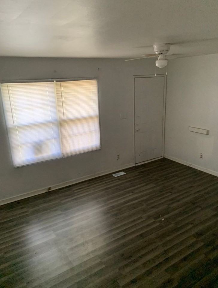 1816 S Pope Ave - Photo 2 of 7