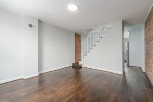 611 Oldham St - Photo 1 of 1