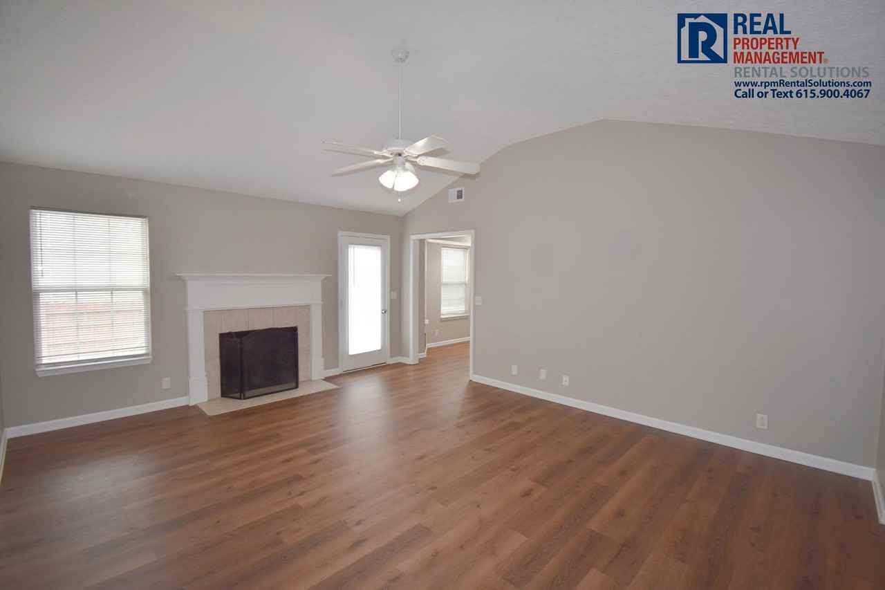 1178 Catawba Way - Photo 5 of 31