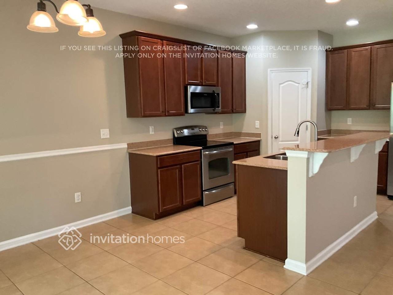 161 Woodfield Ln - Photo 3 of 12