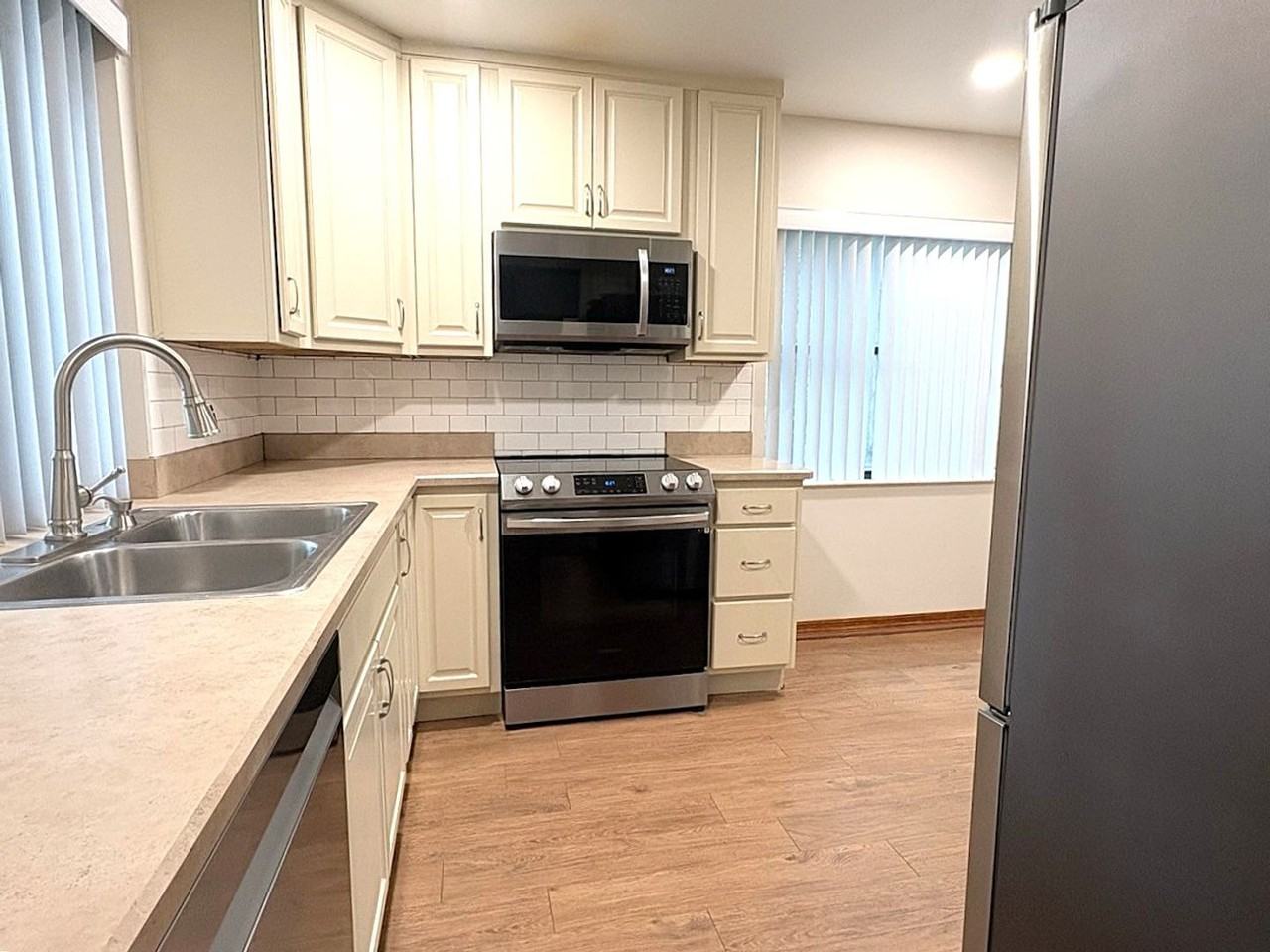 7 Stone Haven Trl - Photo 4 of 28
