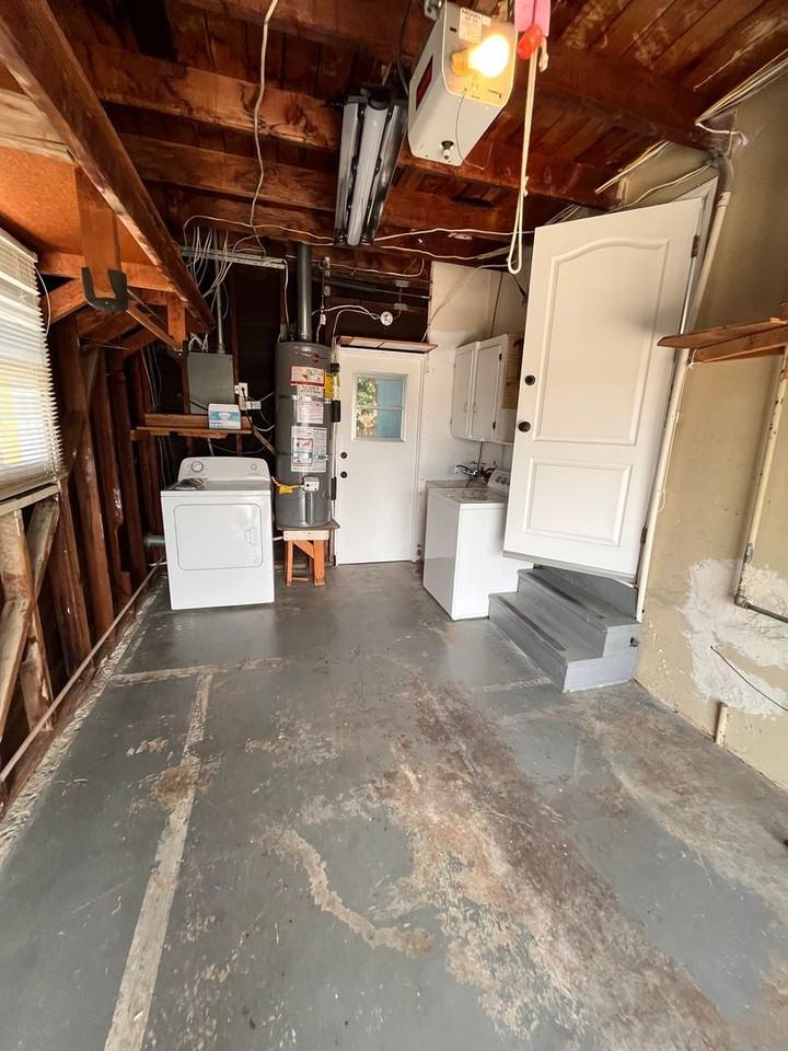 1560 Galveston St - Photo 7 of 49