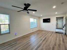 featured image of 23335 La Crescenta