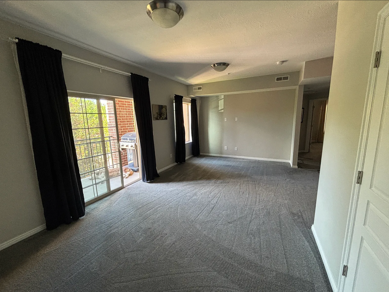 170 E Belmont Ave #9 - Photo 5 of 19
