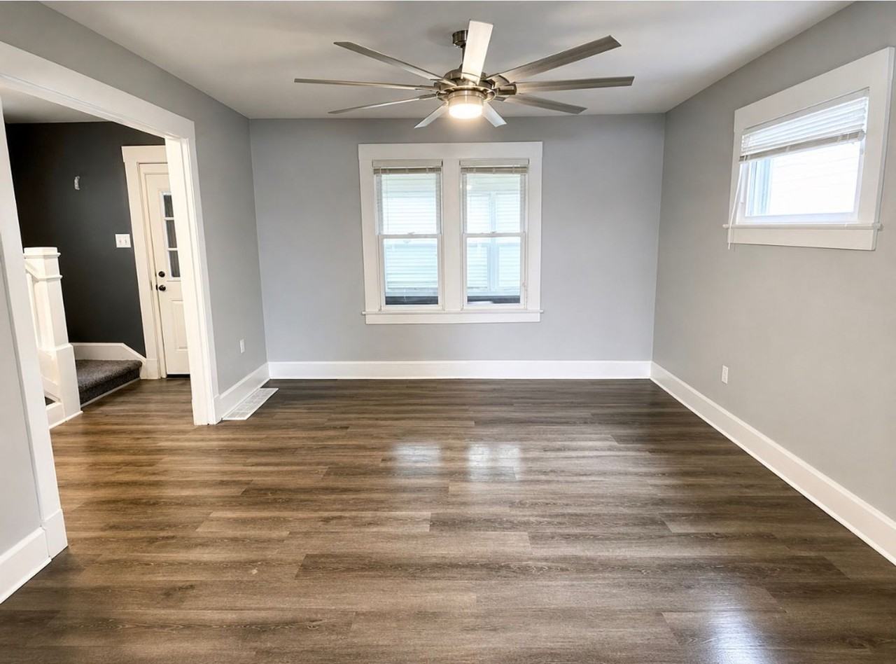 146 Esther St - Photo 6 of 7