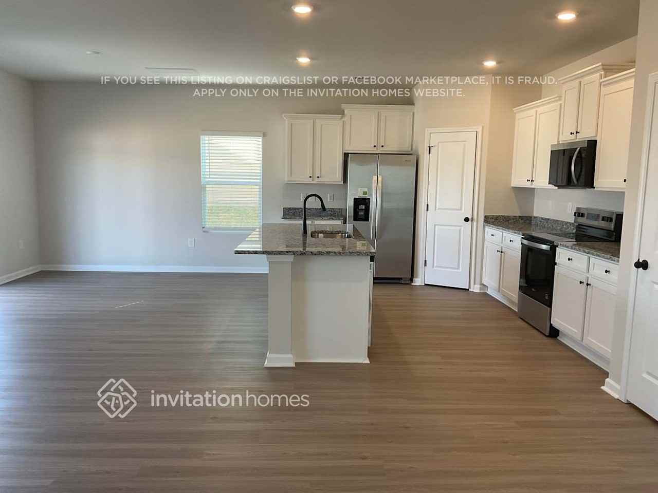 3331 Fox Hall Dr - Photo 5 of 15