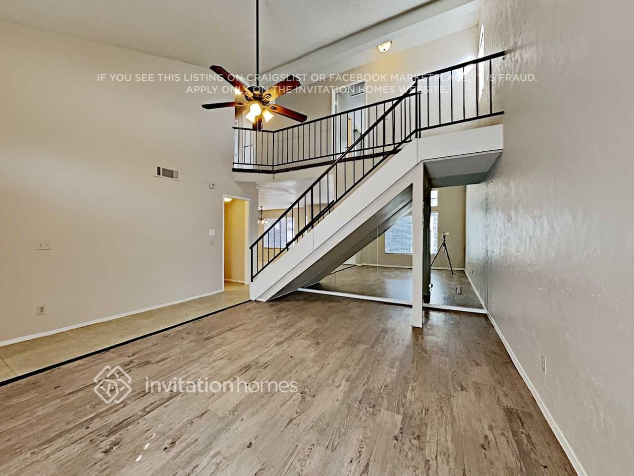 122 Elegante Way - Photo 5 of 16