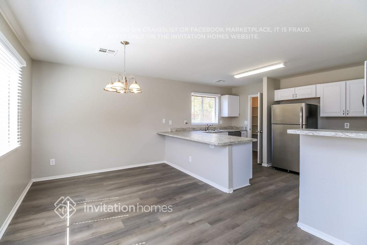 10613 W Pima St - Photo 6 of 16