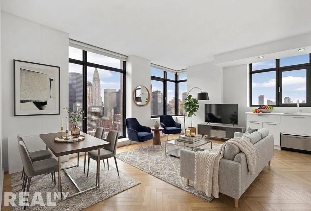 E 34th St #17A - Photo 7 of 9