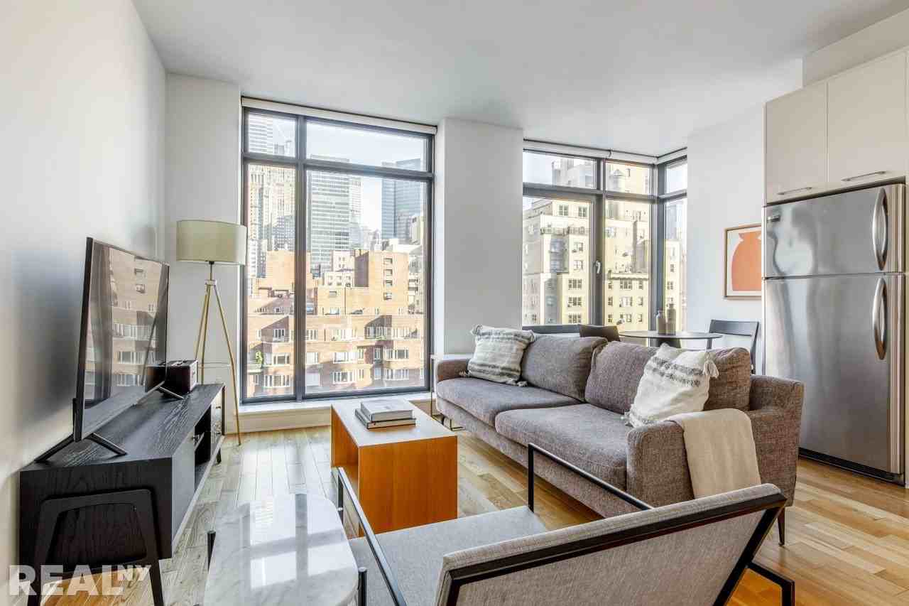 E 34th St #18C - Photo 3 of 13