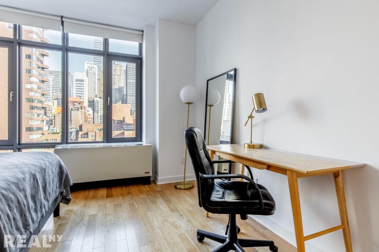 E 34th St #18C - Photo 4 of 13