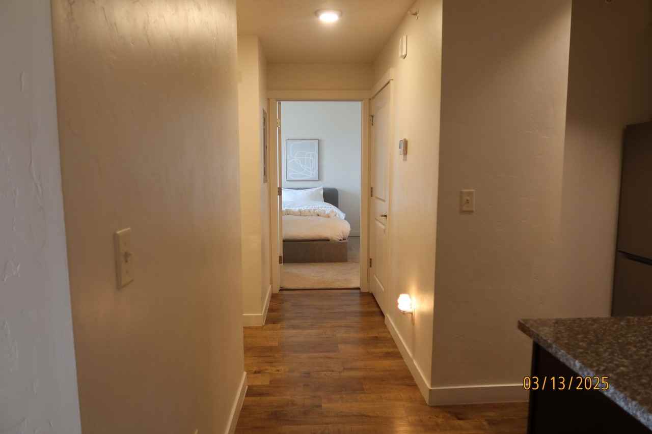 Hawthorne Gardens Apartments - Photo 5 of 18