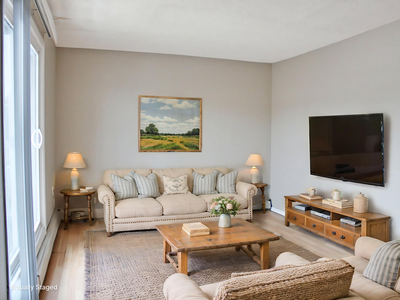 Pleasant Hill Apartments - Photo 2 of 13