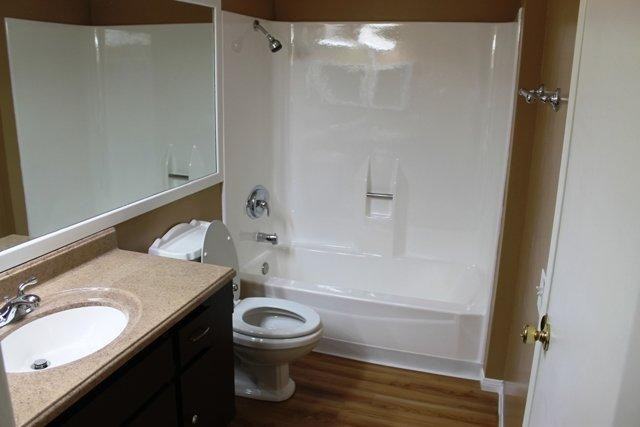 3142 Midway Dr - Photo 5 of 11