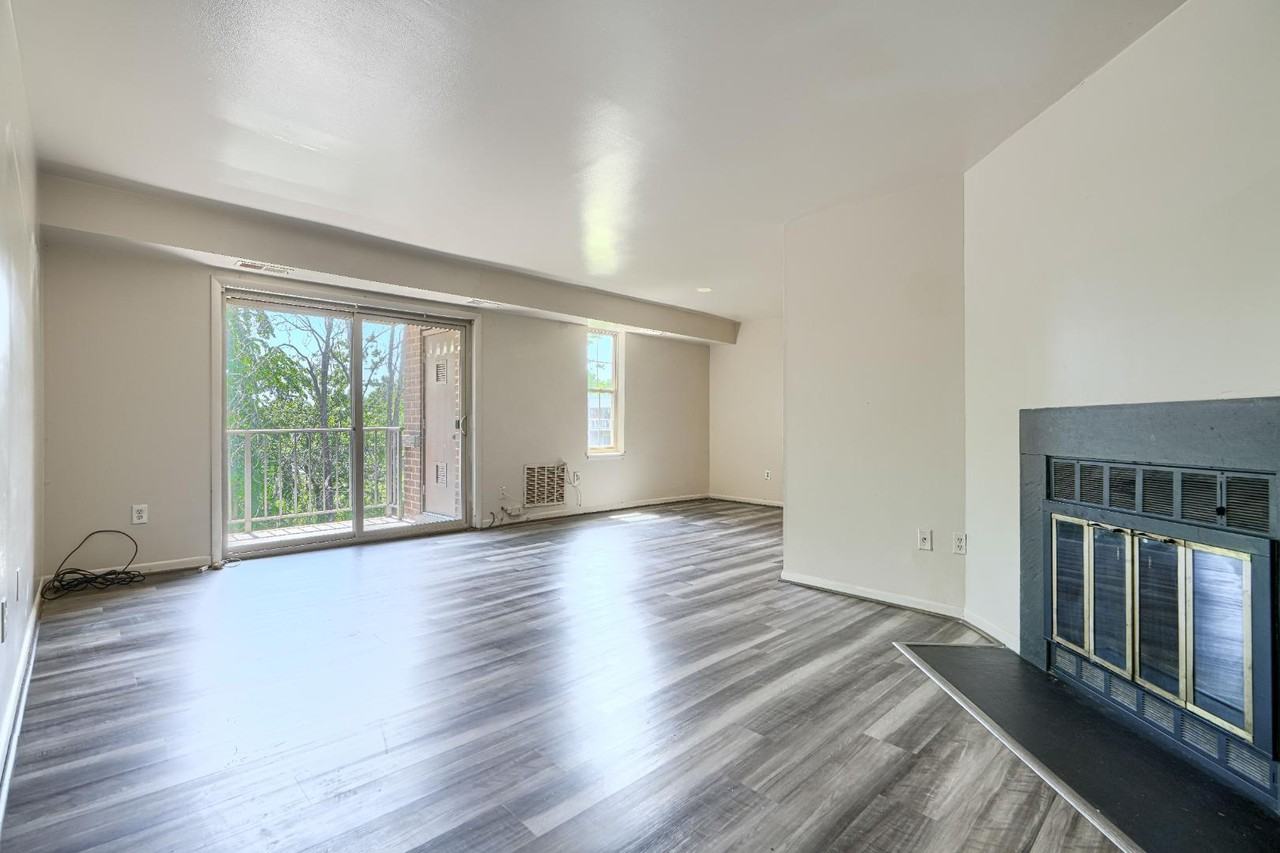 14 Mountbatten Ct - Photo 5 of 11