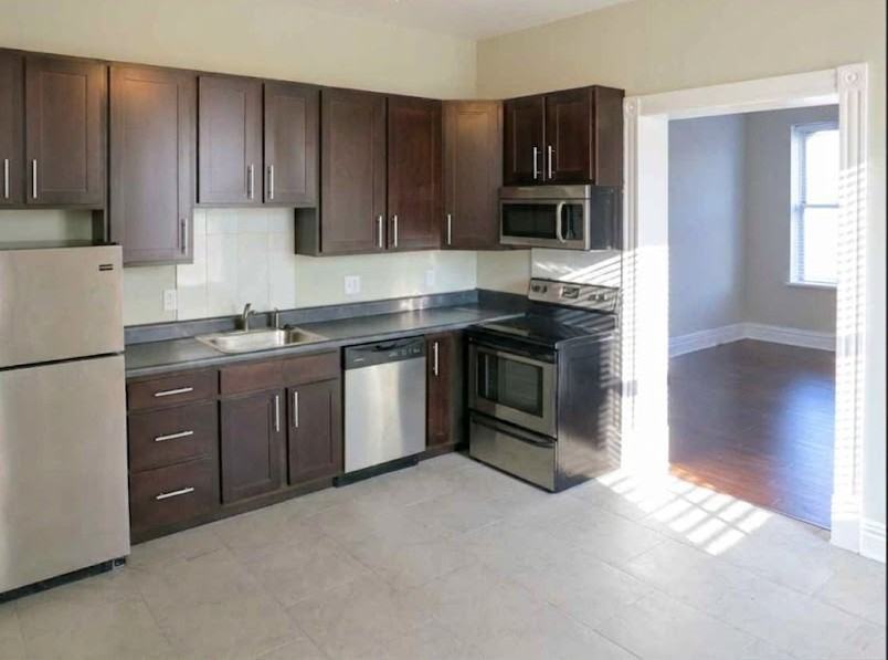 28272829 Indiana Ave #2829A - Photo 2 of 11