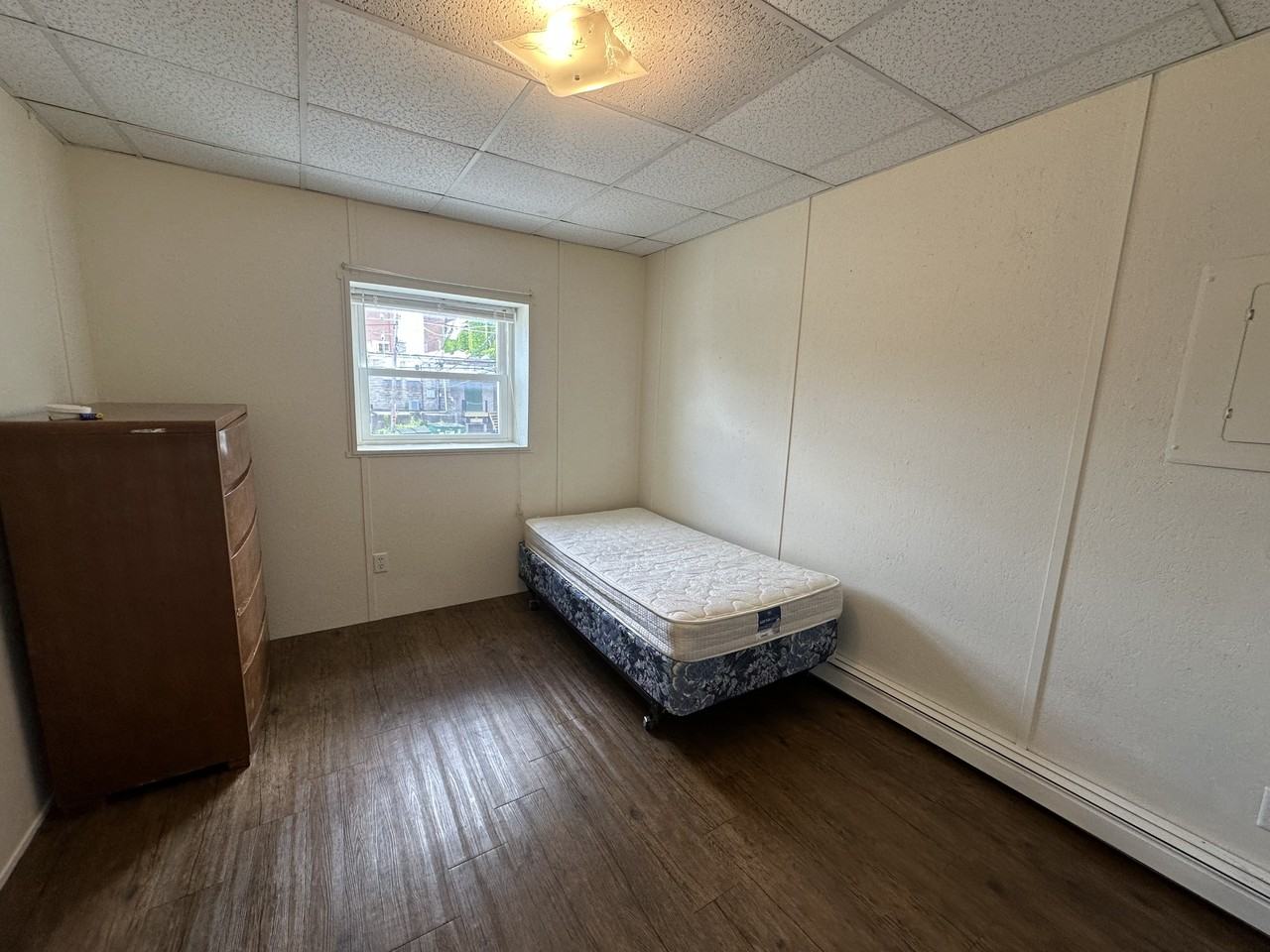 577 Nixon Ave #577C - Photo 4 of 10