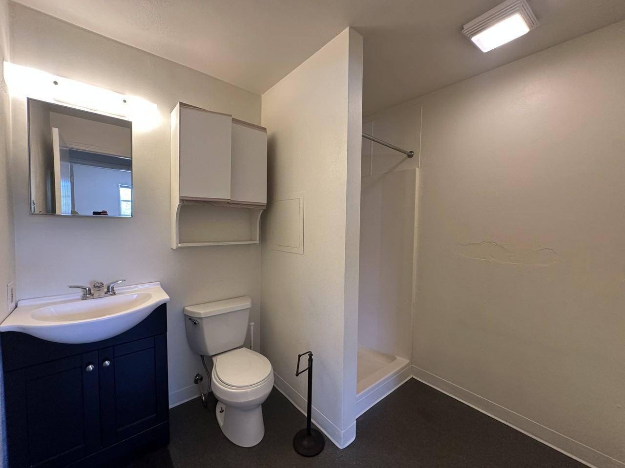 577 Nixon Ave #577C - Photo 7 of 10