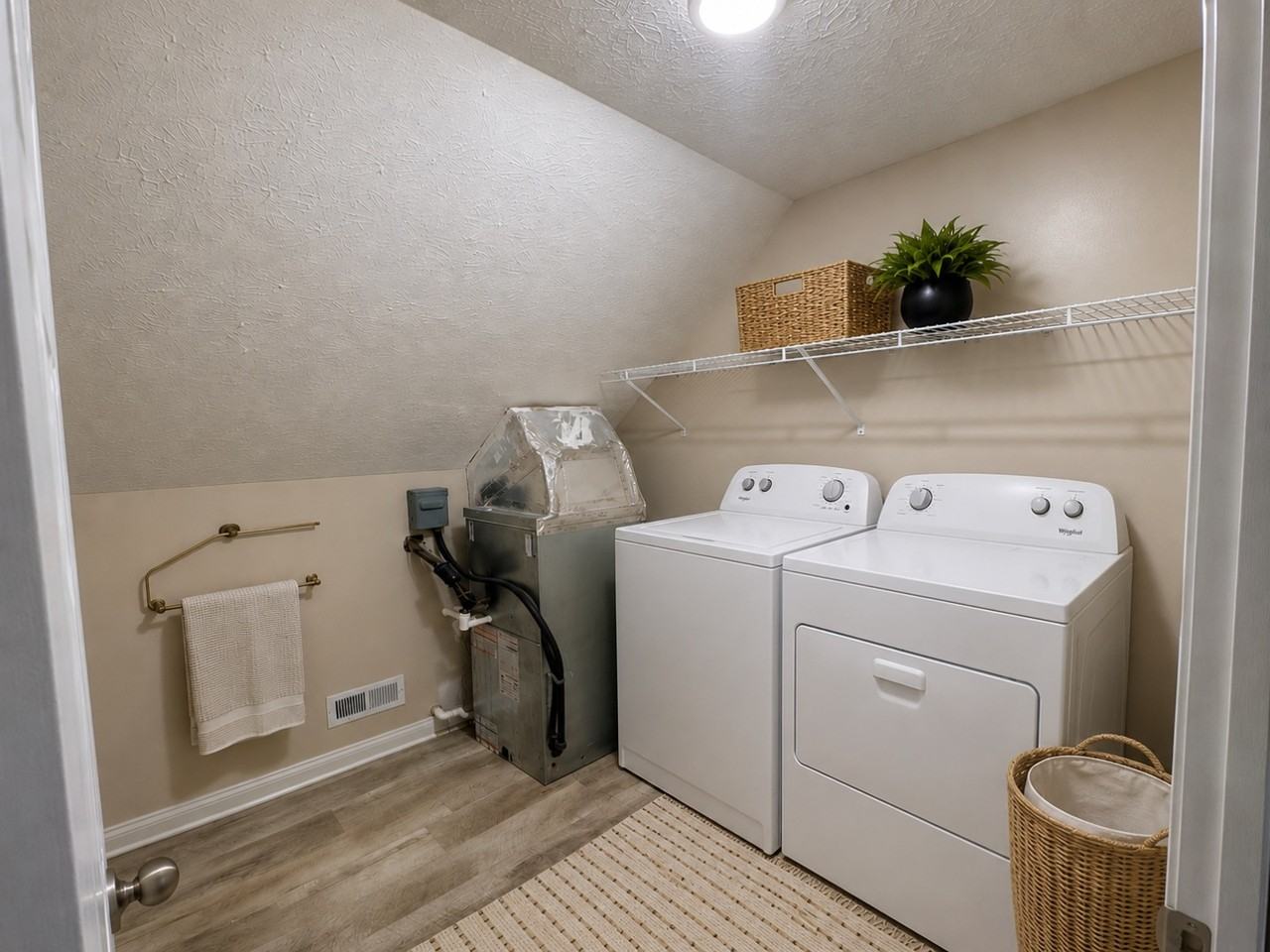 349 Breckinridge Cir - Photo 7 of 7
