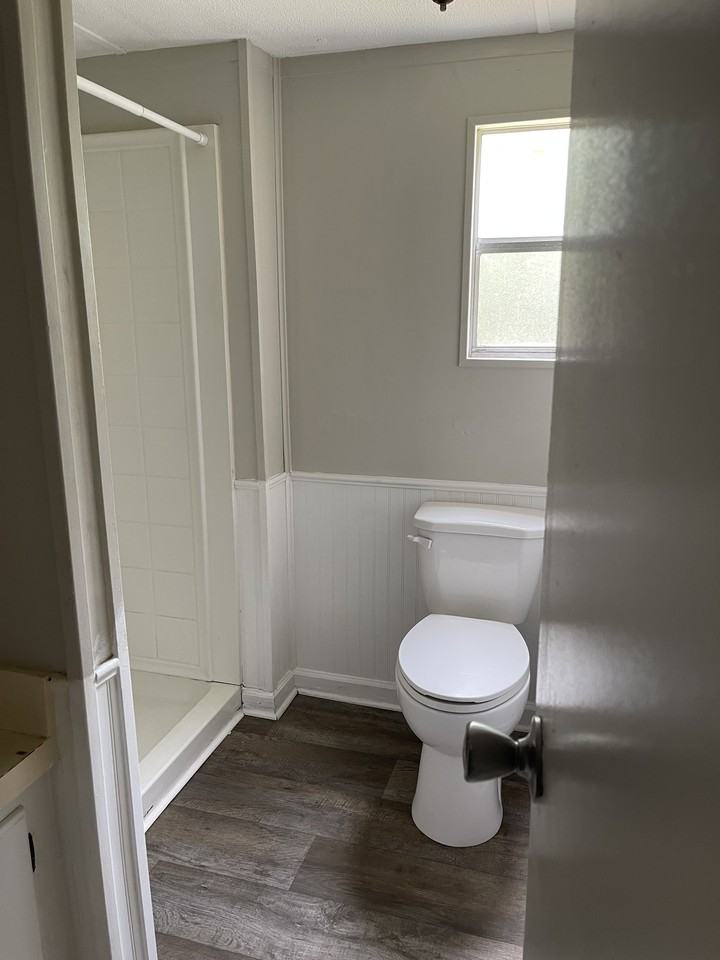 1178 Cox Rd #1 - Photo 2 of 8