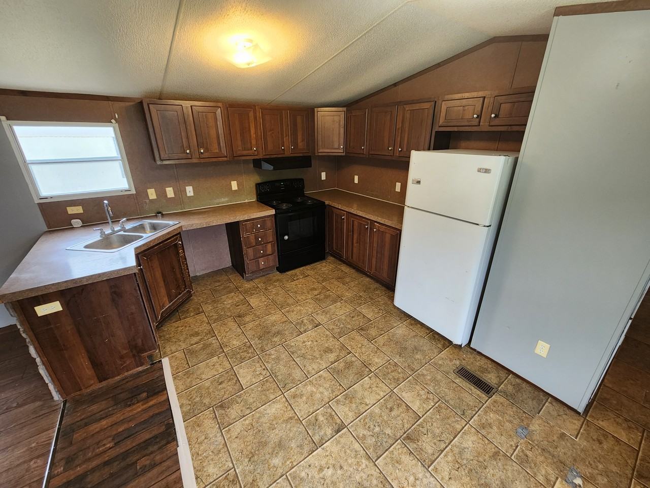18561 County Road 1500 #1 - Photo 3 of 11