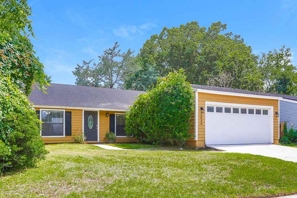 3824 Tree Lake Dr - Photo 3 of 16