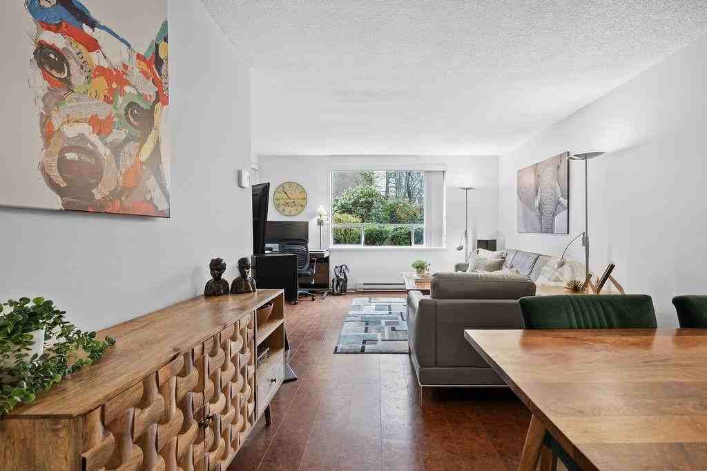 1050 Broughton St - Photo 7 of 15