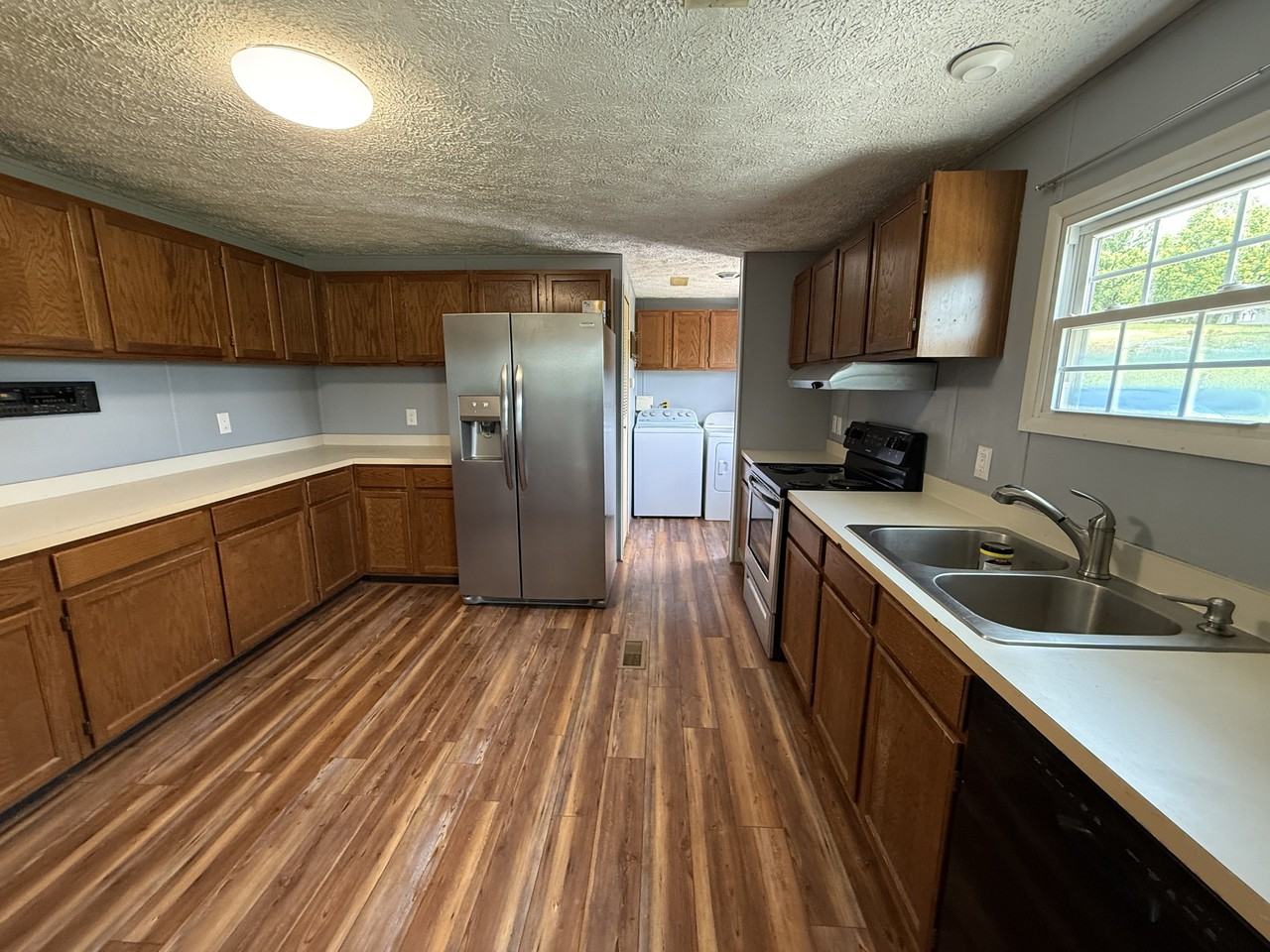 545 Roy Goodman Rd #1 - Photo 6 of 33
