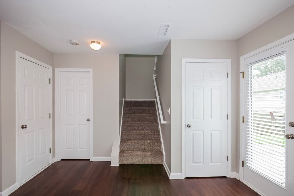 1334 Haestad Ct - Photo 6 of 17