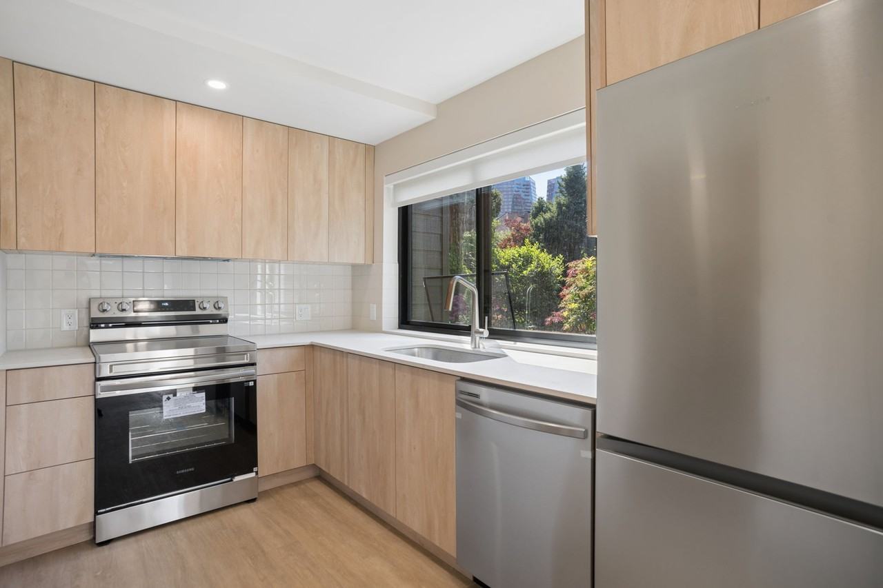 1060 Cypress Street - Photo 7 of 14