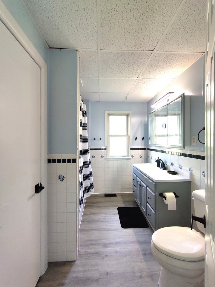1260 / 903 East Union Street #1 - Photo 7 of 15