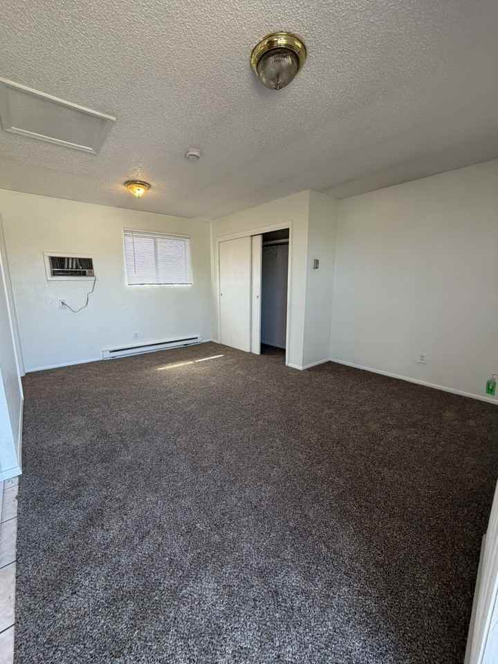 1511 Gold Ave Se #1511-4 - Photo 2 of 12