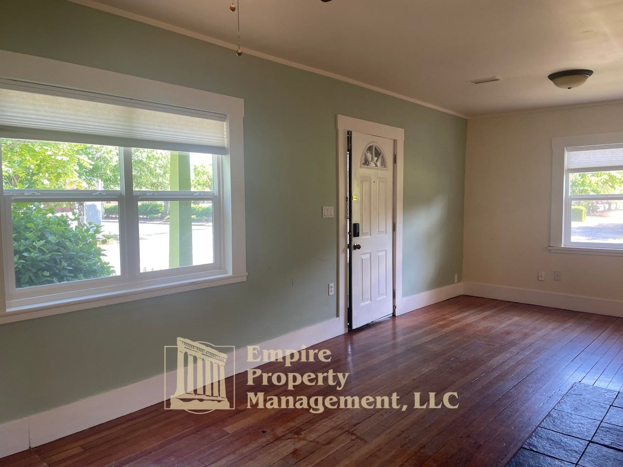 1292 Monroe St #1 - Photo 7 of 16