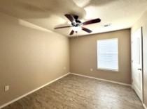 388 Creek St #B - Photo 6 of 9