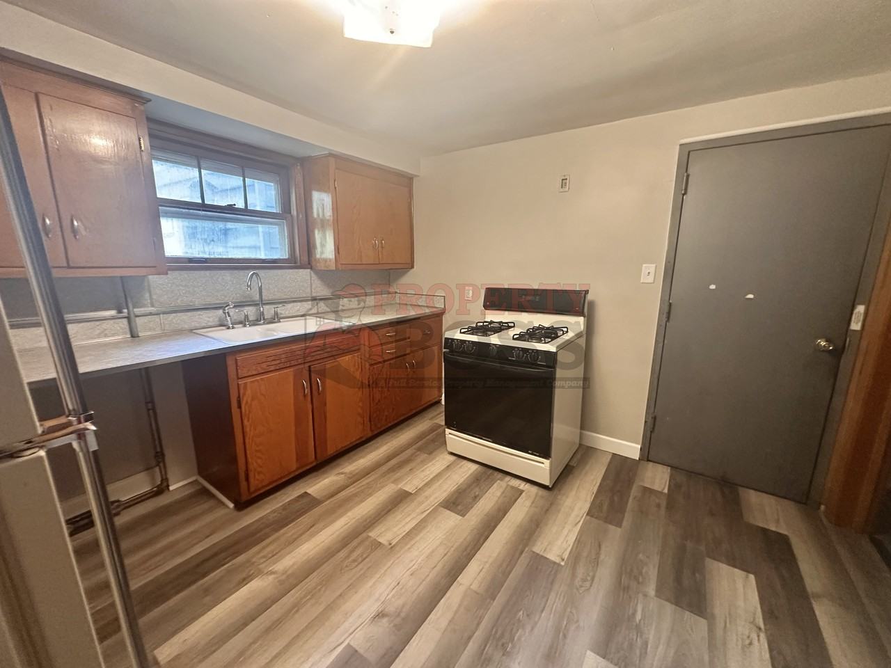 2012 Calumet Ave #1 - Photo 6 of 10