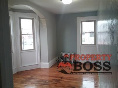 802 Pine St #1 - Photo 2 of 8