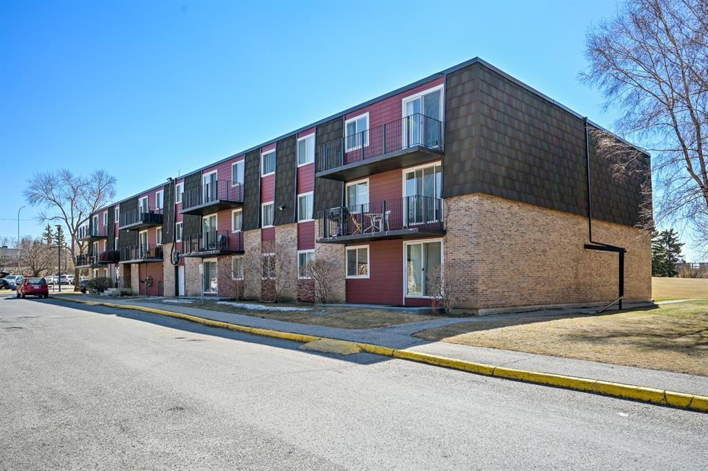 80 Mount Royal Gardens Apts. #1 - Photo 2 of 2
