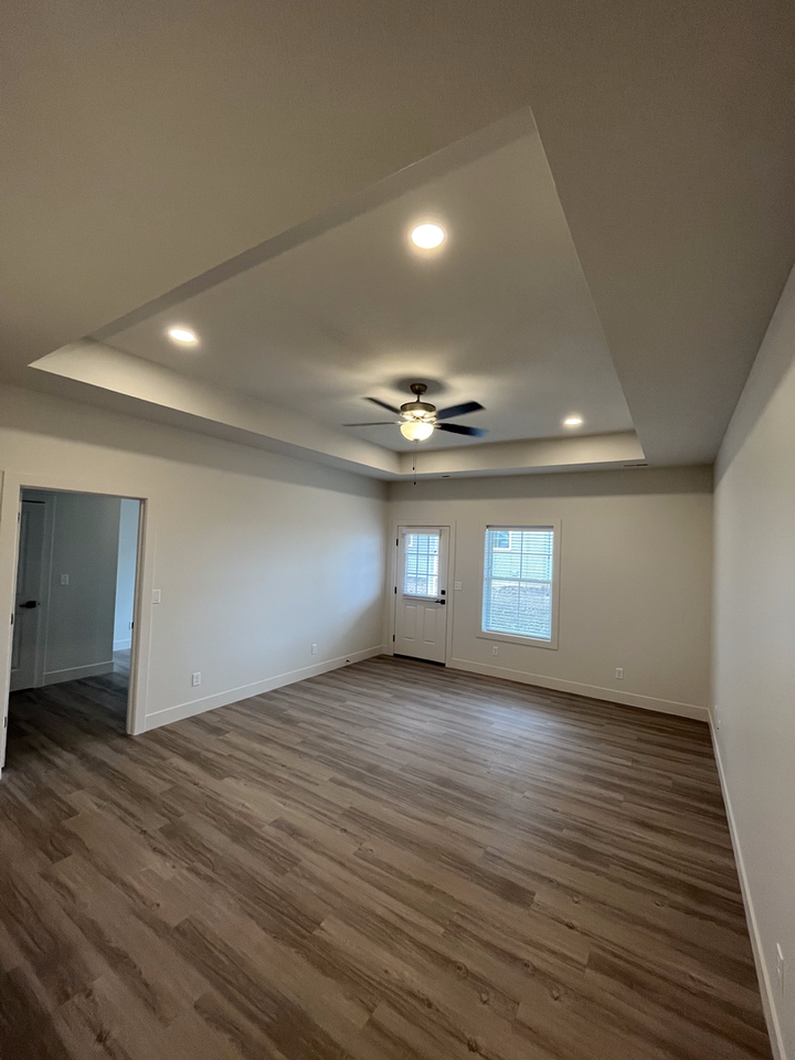 915 Green Mill Rd #2 - Photo 5 of 11