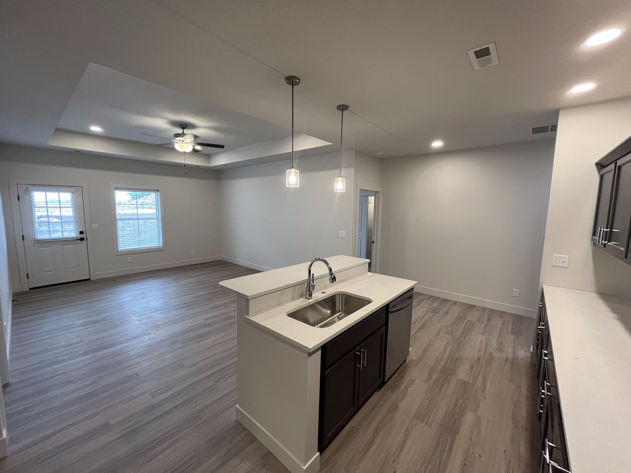 915 Green Mill Rd #2 - Photo 6 of 11
