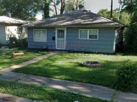 featured image of 816 E 35th Ct #1