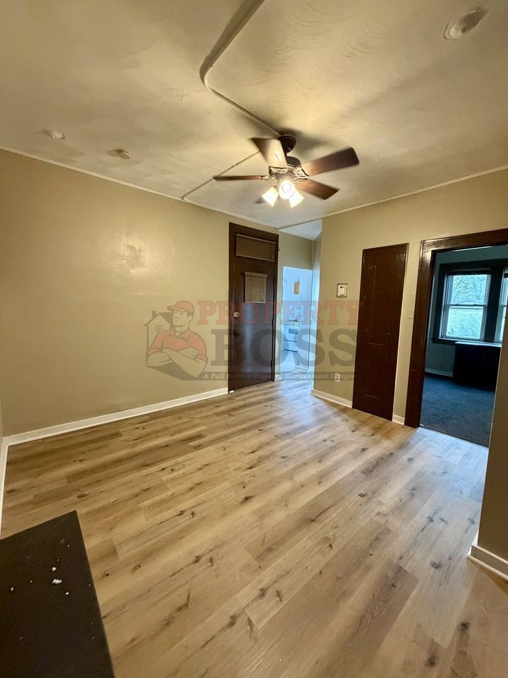 1412 Connecticut St #1 - Photo 2 of 7
