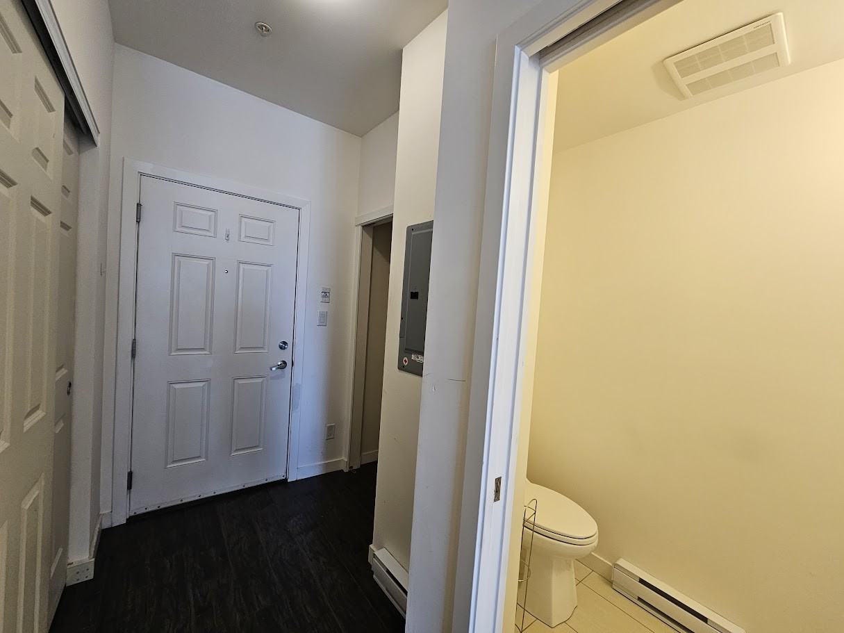 32059 Hillcrest Ave #204 - Photo 6 of 26