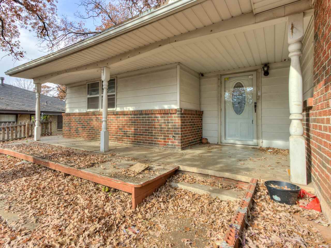 7109 Nw 6th St #1 - Photo 4 of 39