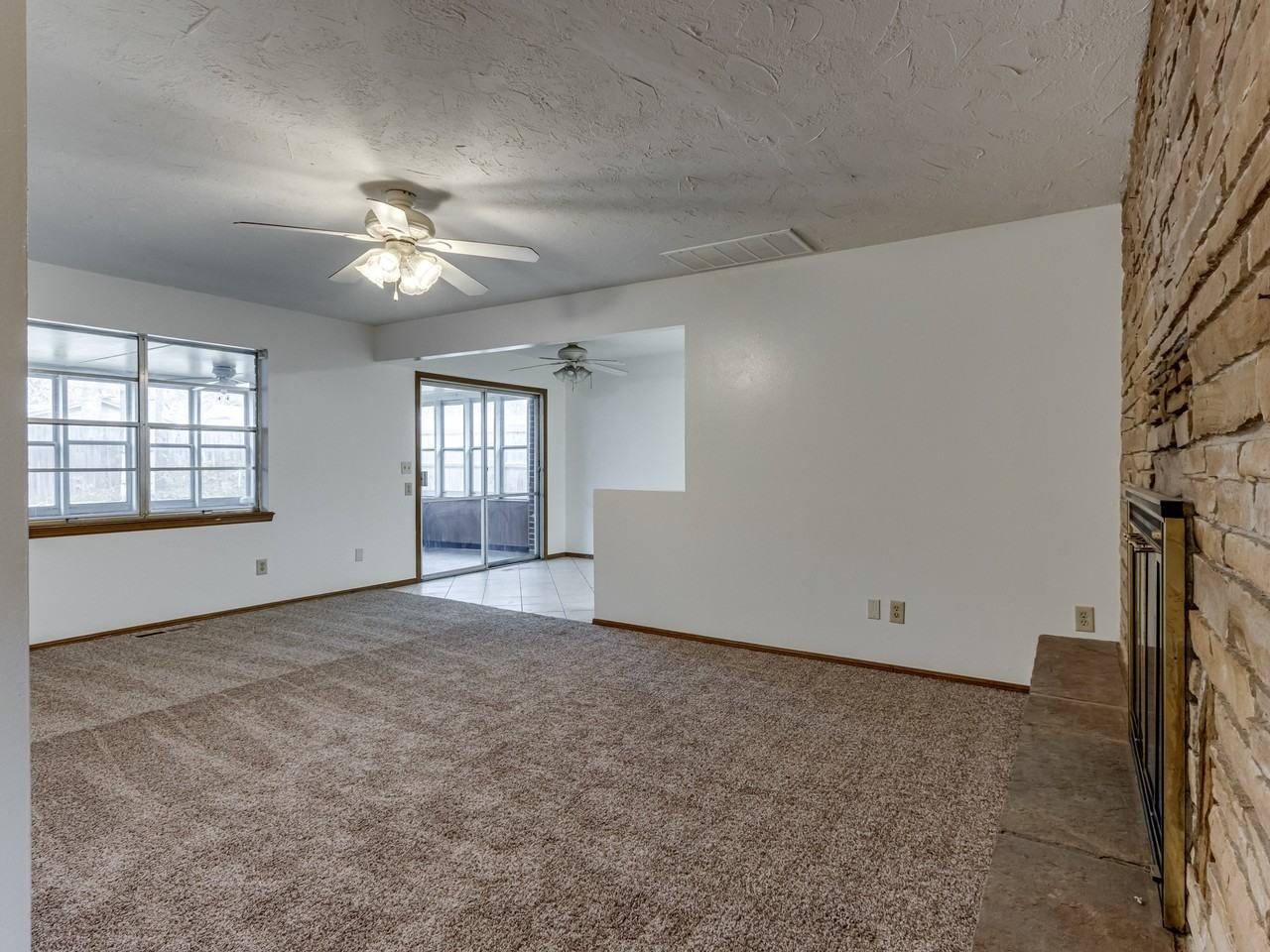 7109 Nw 6th St #1 - Photo 6 of 39