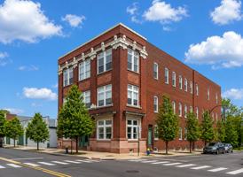 featured image of 3301 Park Ave